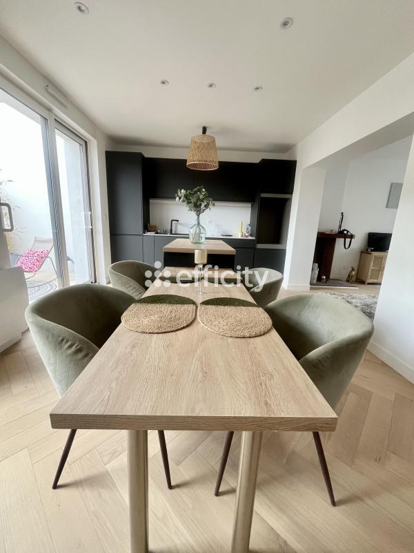 Maison - 126 m² - 5 pièces