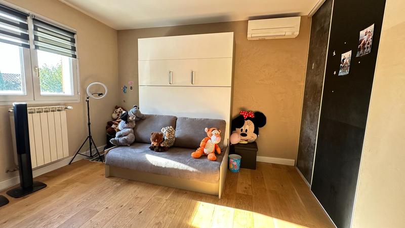 Maison - 200 m² - 6 pièces