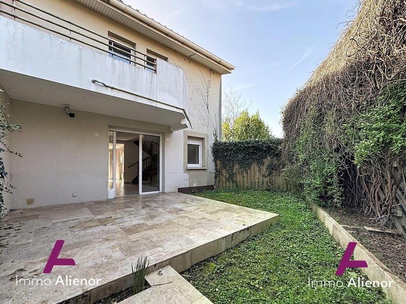 Maison ancienne - 90 m² - 5 pièces