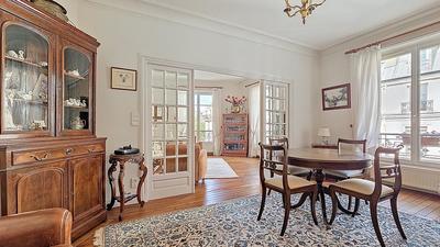 Appartement - 100 m² - 4 pièces