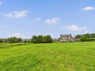 Maison - 145 m² - 7 pièces