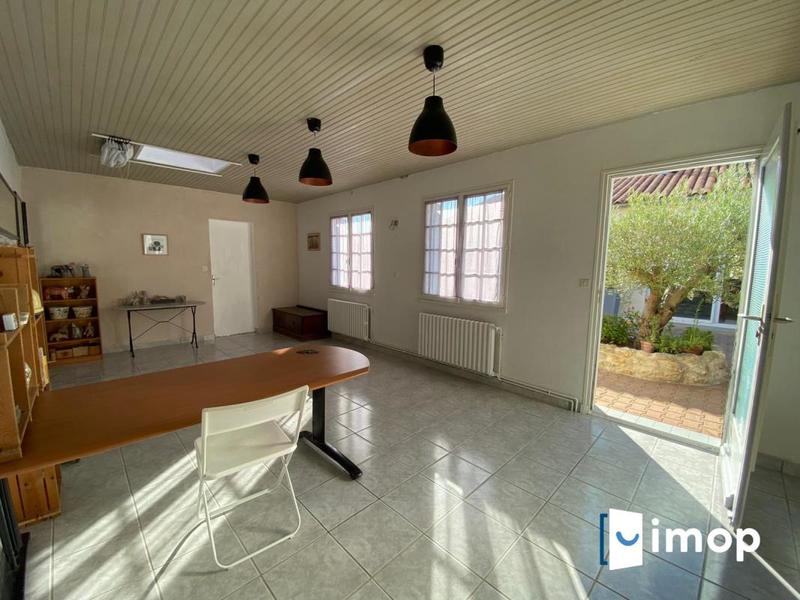 Maison - 209 m² - 7 pièces