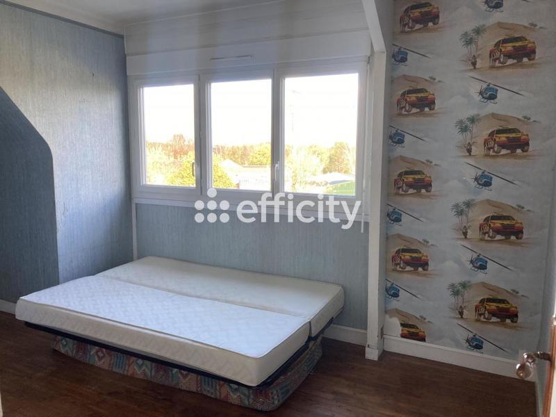 Maison - 96 m² - 5 pièces