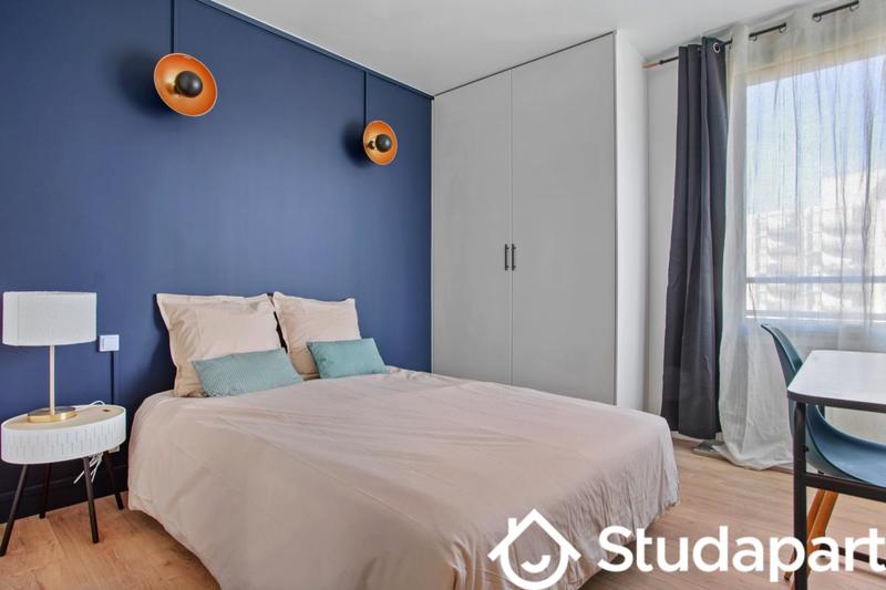 Chambre - 10 m² - 1 pièce