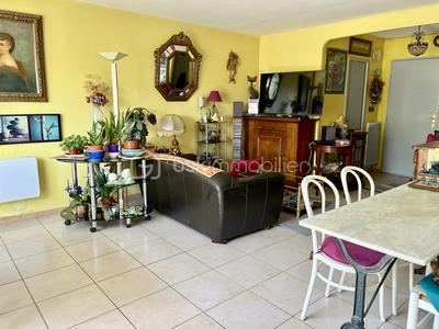 Appartement - 104 m² - 5 pièces