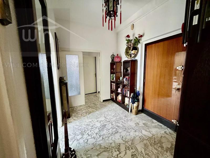 Appartement - 82 m² - 3 pièces