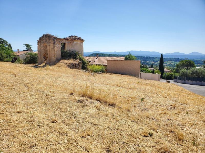 Terrain constructible - 842 m²