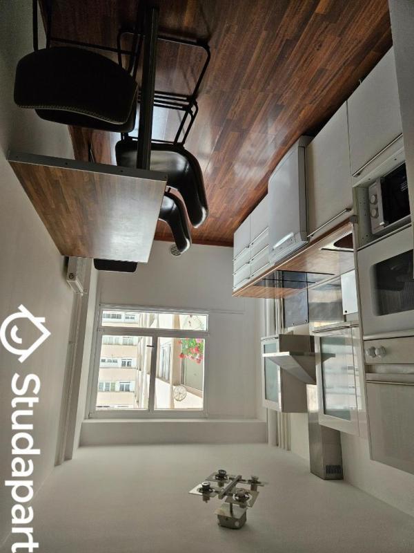 Chambre - 50 m² - 1 pièce