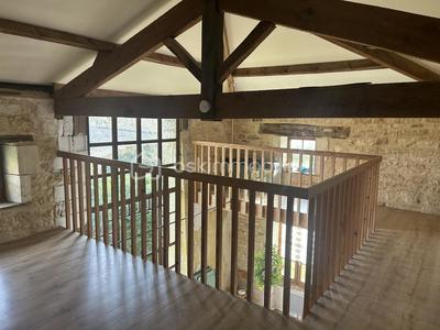 Maison en pierre - 177 m² - 6 pièces