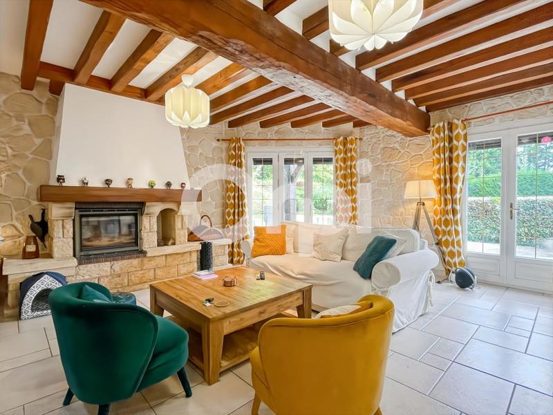 Maison - 163 m² - 7 pièces