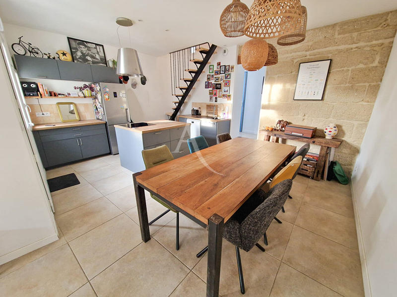 Maison - 87 m² - 4 pièces