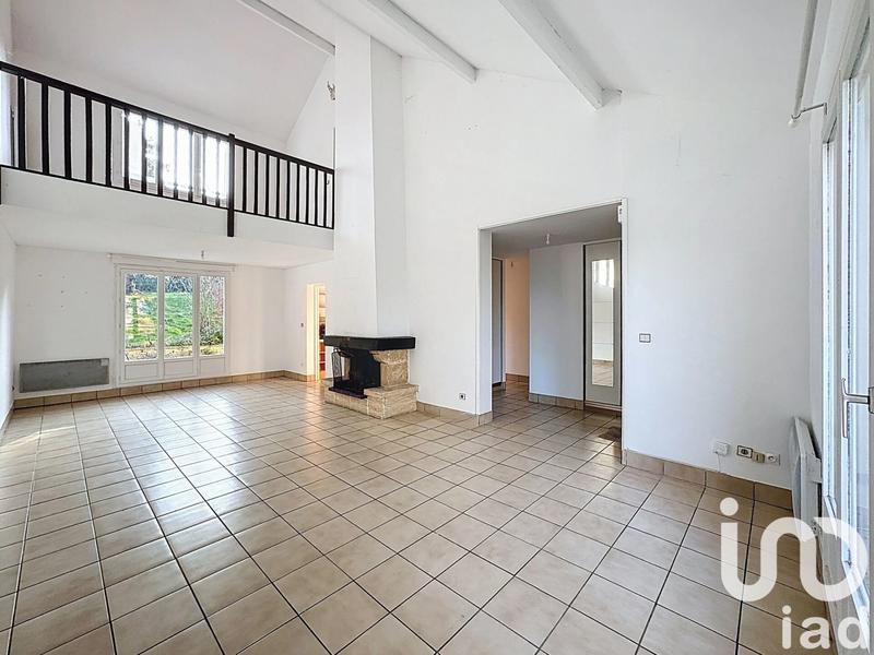 Maison - 138 m² - 5 pièces