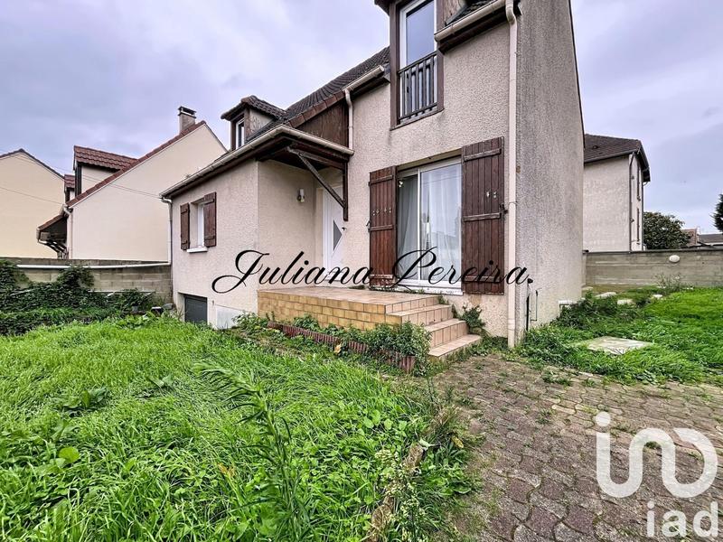 Maison - 97 m² - 5 pièces