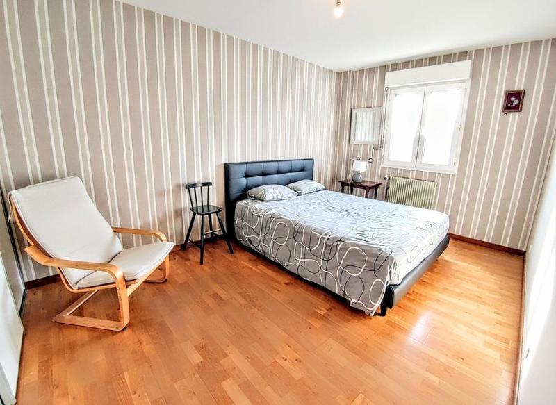 Maison - 500 m² - 10 pièces