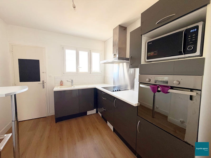 Appartement - 60 m² - 3 pièces