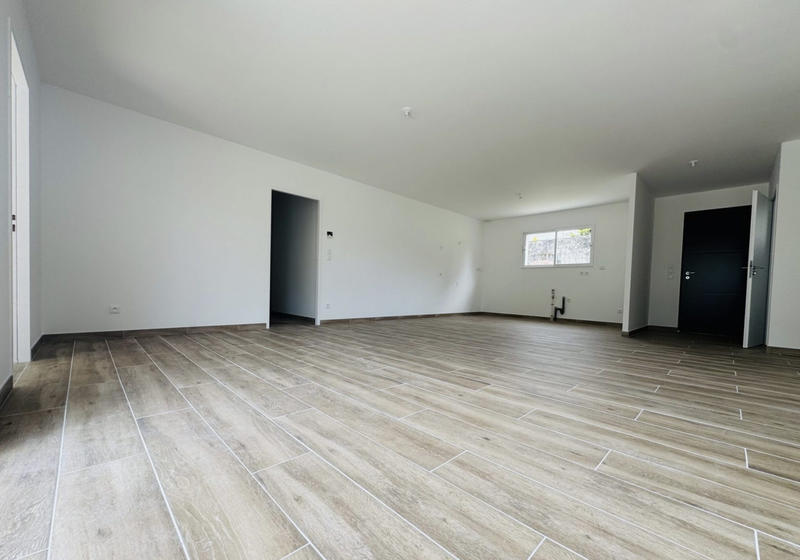 Maison traditionnelle - 106 m² - 4 pièces