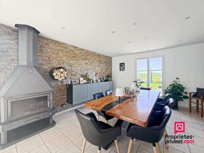 Maison - 186 m² - 5 pièces