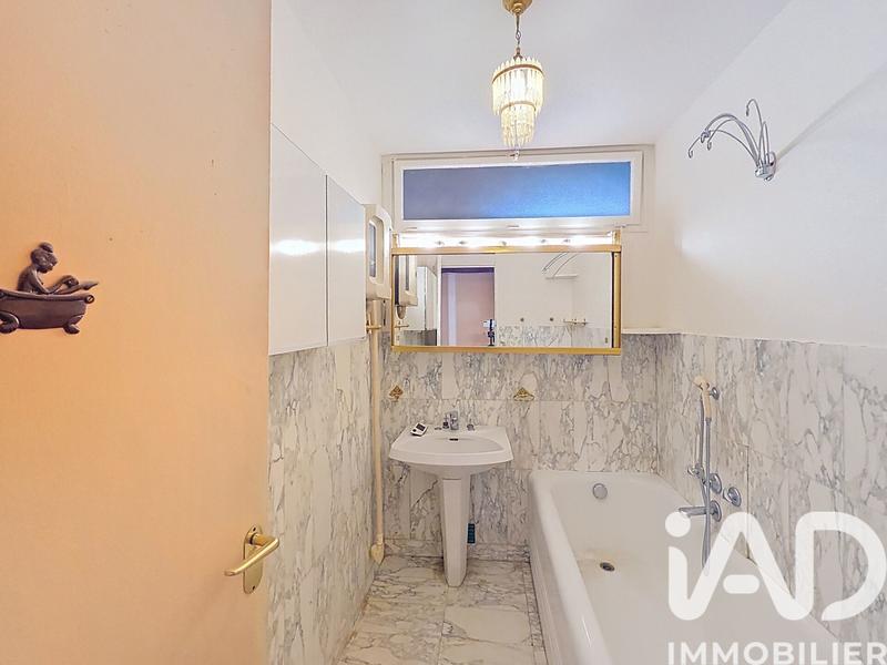 Appartement - 93 m² - 5 pièces