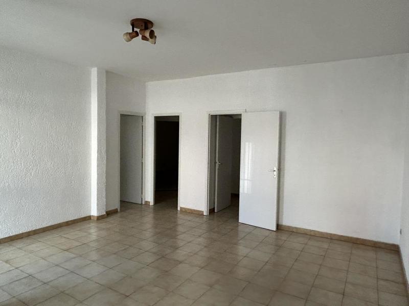 Local commercial - 84 m²