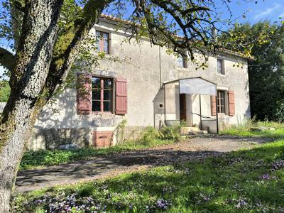 Maison ancienne - 75 m² - 3 pièces