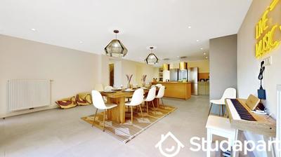 Chambre - 12 m² - 1 pièce