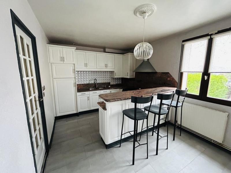 Maison - 80 m² - 4 pièces