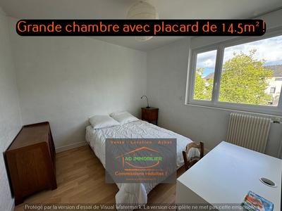 Appartement - 92 m² - 5 pièces