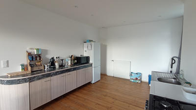 Maison - 93 m² - 6 pièces