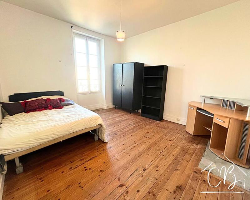 Maison - 190 m² - 10 pièces