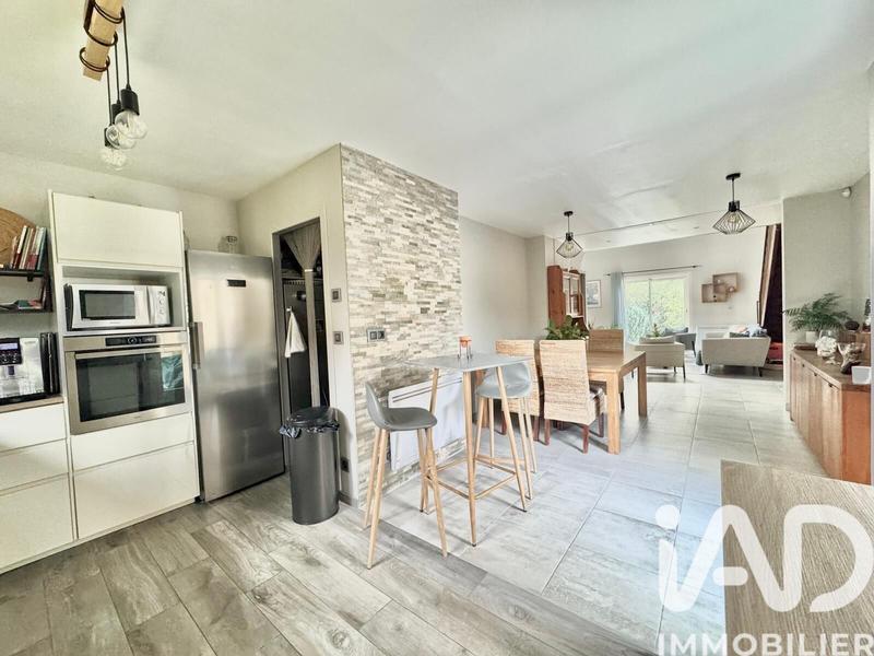 Maison - 132 m² - 7 pièces