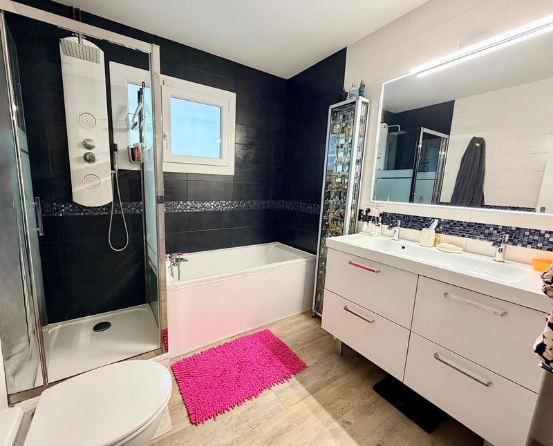 Maison - 107 m² - 4 pièces