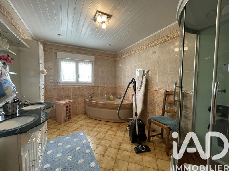 Maison - 135 m² - 7 pièces