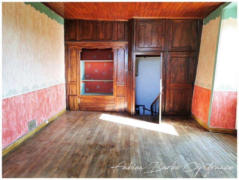 Maison - 260 m² - 7 pièces