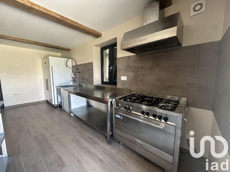 Maison - 346 m² - 10 pièces