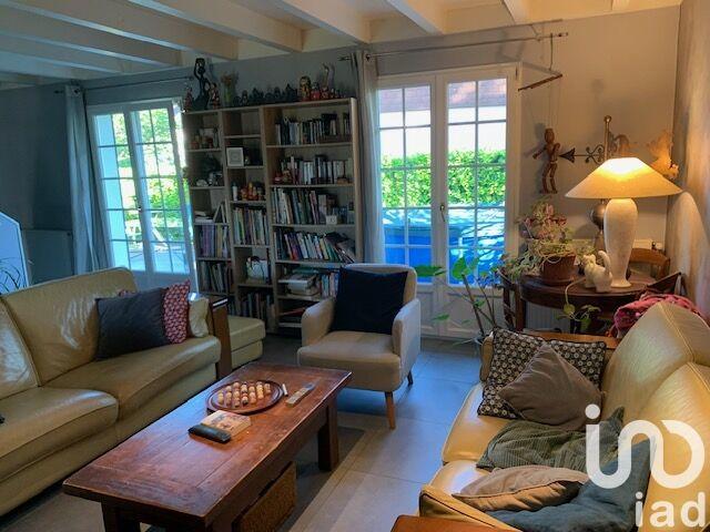 Maison - 166 m² - 7 pièces