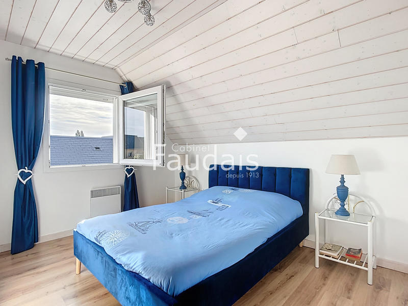 Maison - 138 m² - 7 pièces