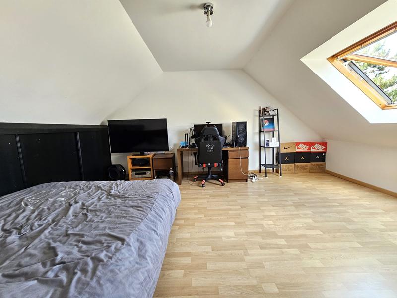 Maison - 149 m² - 7 pièces