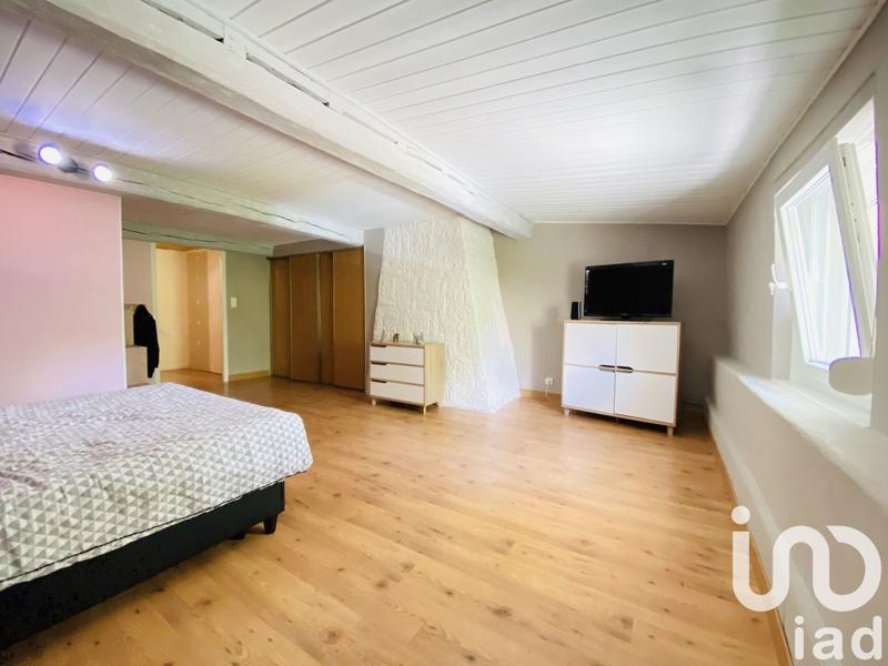 Maison de village - 277 m² - 7 pièces