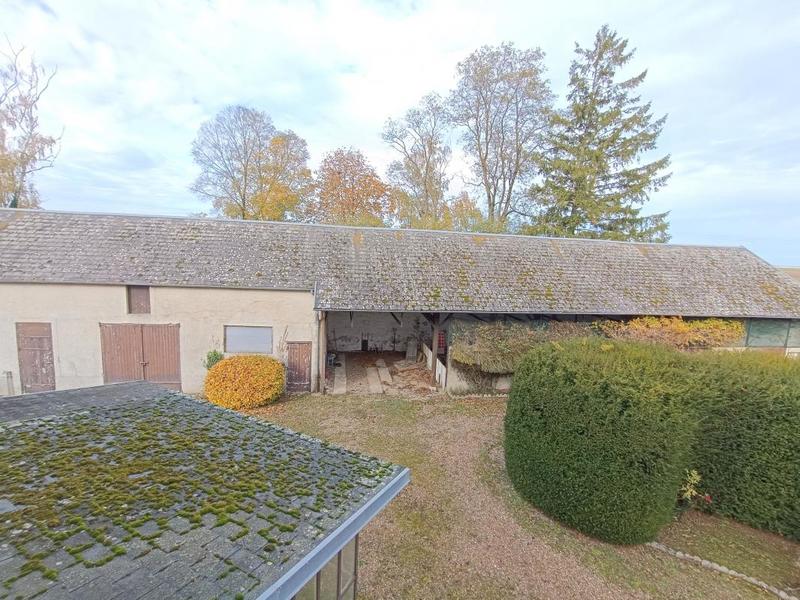 Maison - 210 m² - 5 pièces