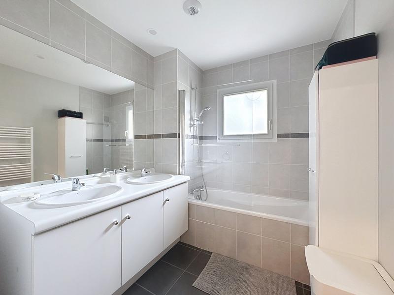 Maison - 118 m² - 5 pièces