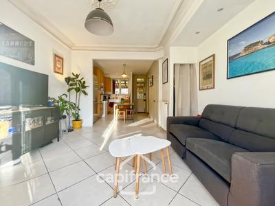 Maison - 70 m² - 5 pièces