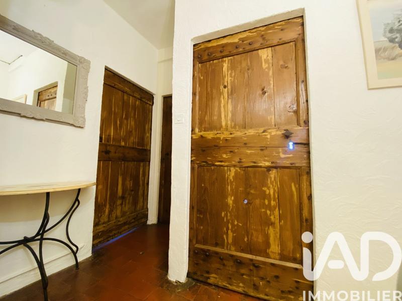 Maison - 250 m² - 9 pièces