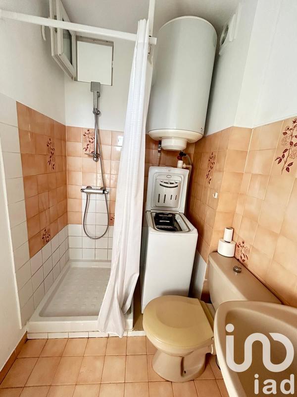 Studio - 25 m² - 1 pièce