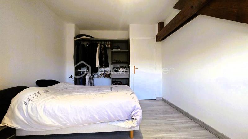 Maison - 140 m² - 8 pièces