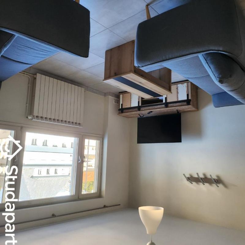 Chambre - 11 m² - 1 pièce