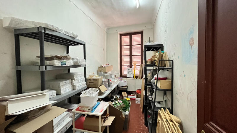 Immeuble - 126 m² - 7 pièces