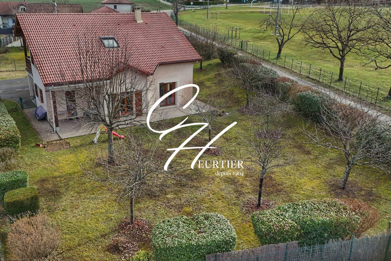 Villa - 165 m² - 6 pièces