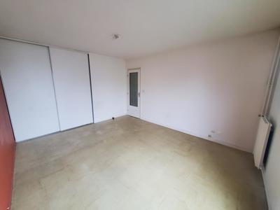 Appartement ancien - 49 m² - 2 pièces