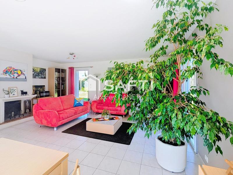 Maison - 147 m² - 7 pièces