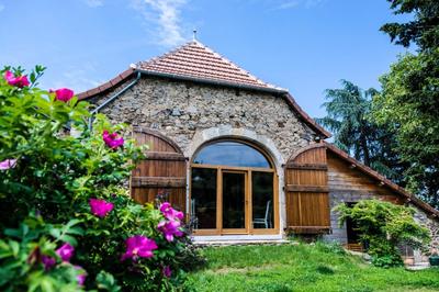 Propriété - 442 m² - 12 pièces